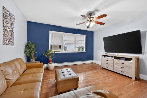 129 Avenue E Bayonne NJ 07002