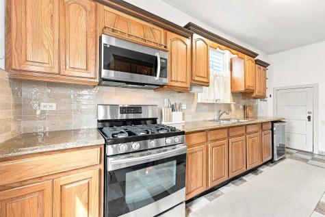 109 77th Street North Bergen NJ 07047