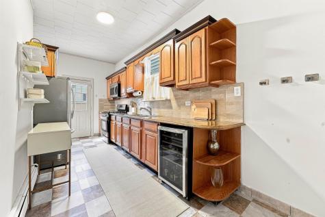 109 77th Street North Bergen NJ 07047