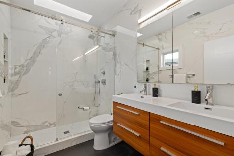 627 Gregory Avenue Weehawken NJ 07086