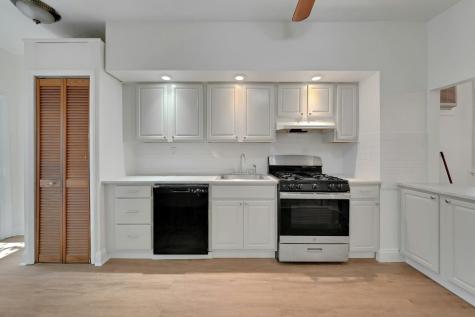 94 West 43rd Street Bayonne NJ 07002