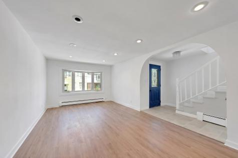 94 West 43rd Street Bayonne NJ 07002