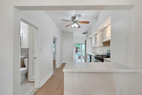 94 West 43rd Street Bayonne NJ 07002