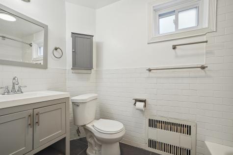 85 Pearsall Avenue Jersey City NJ 07305