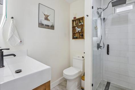 1303 82nd Street North Bergen NJ 07047
