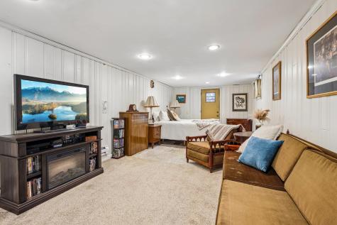 1303 82nd Street North Bergen NJ 07047