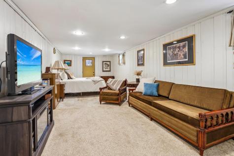 1303 82nd Street North Bergen NJ 07047