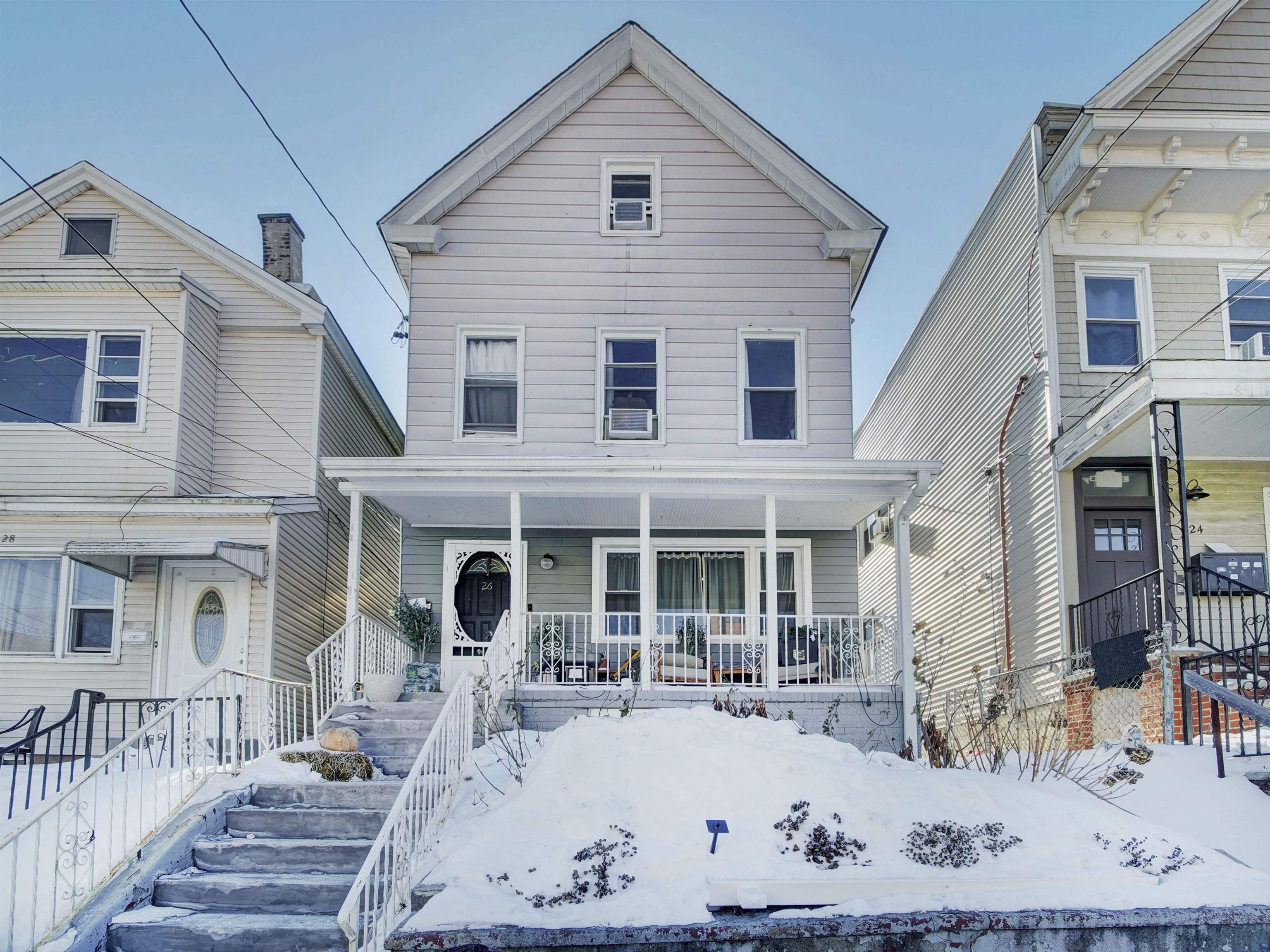 26 East 49th Street Bayonne NJ 07002