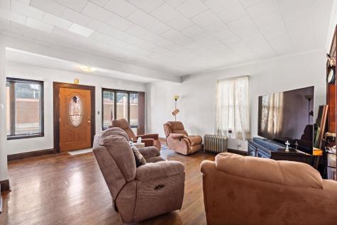 420 Rutherford Avenue Lyndhurst NJ 07071