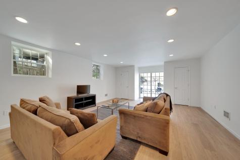 119 Hollywood Avenue Hohokus NJ 07423