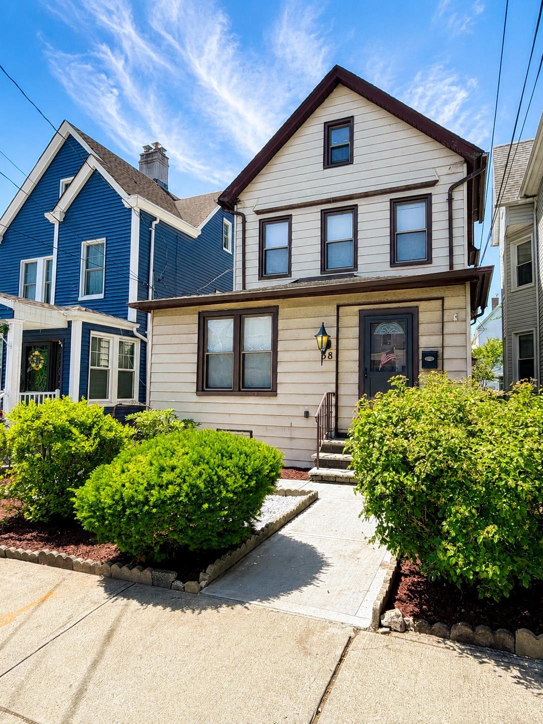 38 West 43rd Street Bayonne NJ 07002