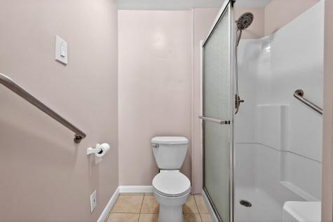 38 West 43rd Street Bayonne NJ 07002