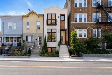 178 Tonnelle Avenue Jersey City NJ 07306