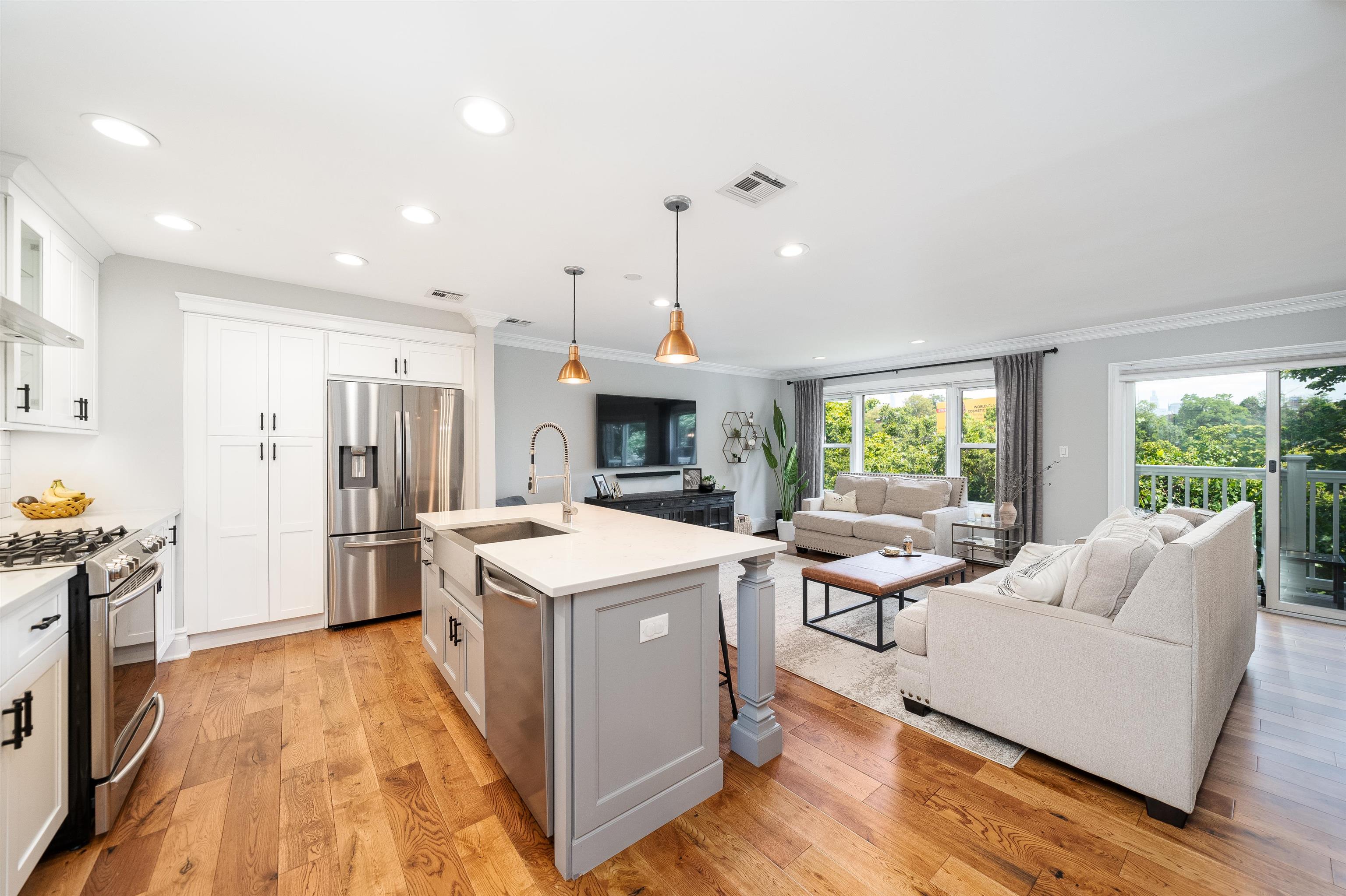 614b Gregory Avenue Weehawken NJ 07086