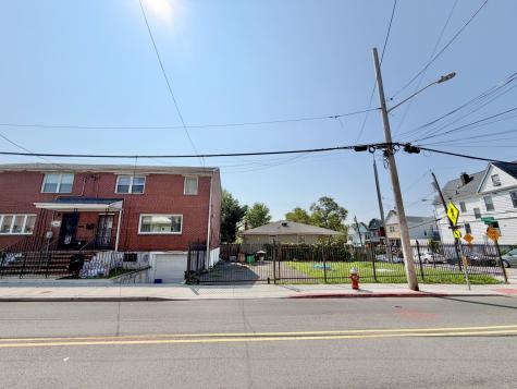 564 Garfield Avenue Jersey City NJ 07305