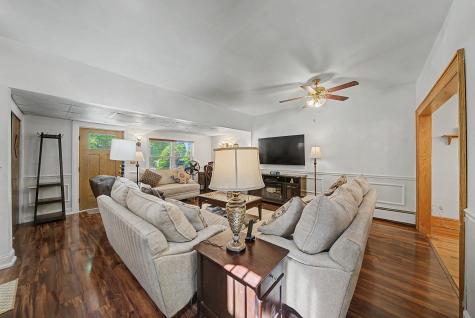 288 Maple Street Secaucus NJ 07094