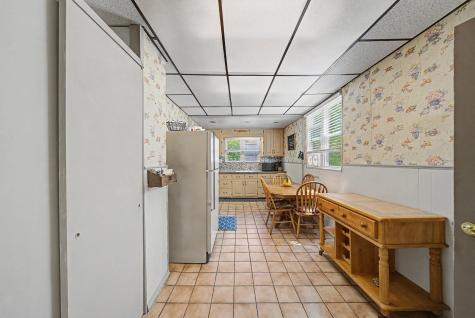 288 Maple Street Secaucus NJ 07094