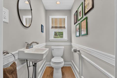 16 Marion Court Bayonne NJ 07002