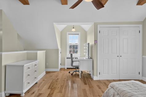 16 Marion Court Bayonne NJ 07002
