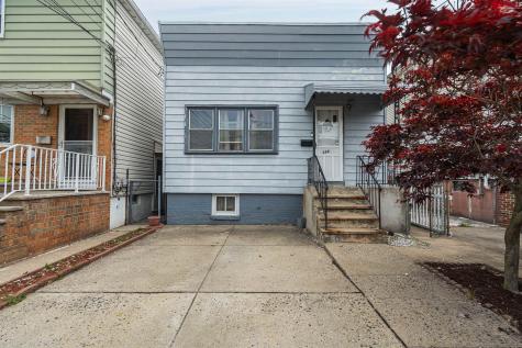 388 Cator Avenue Jersey City NJ 07305