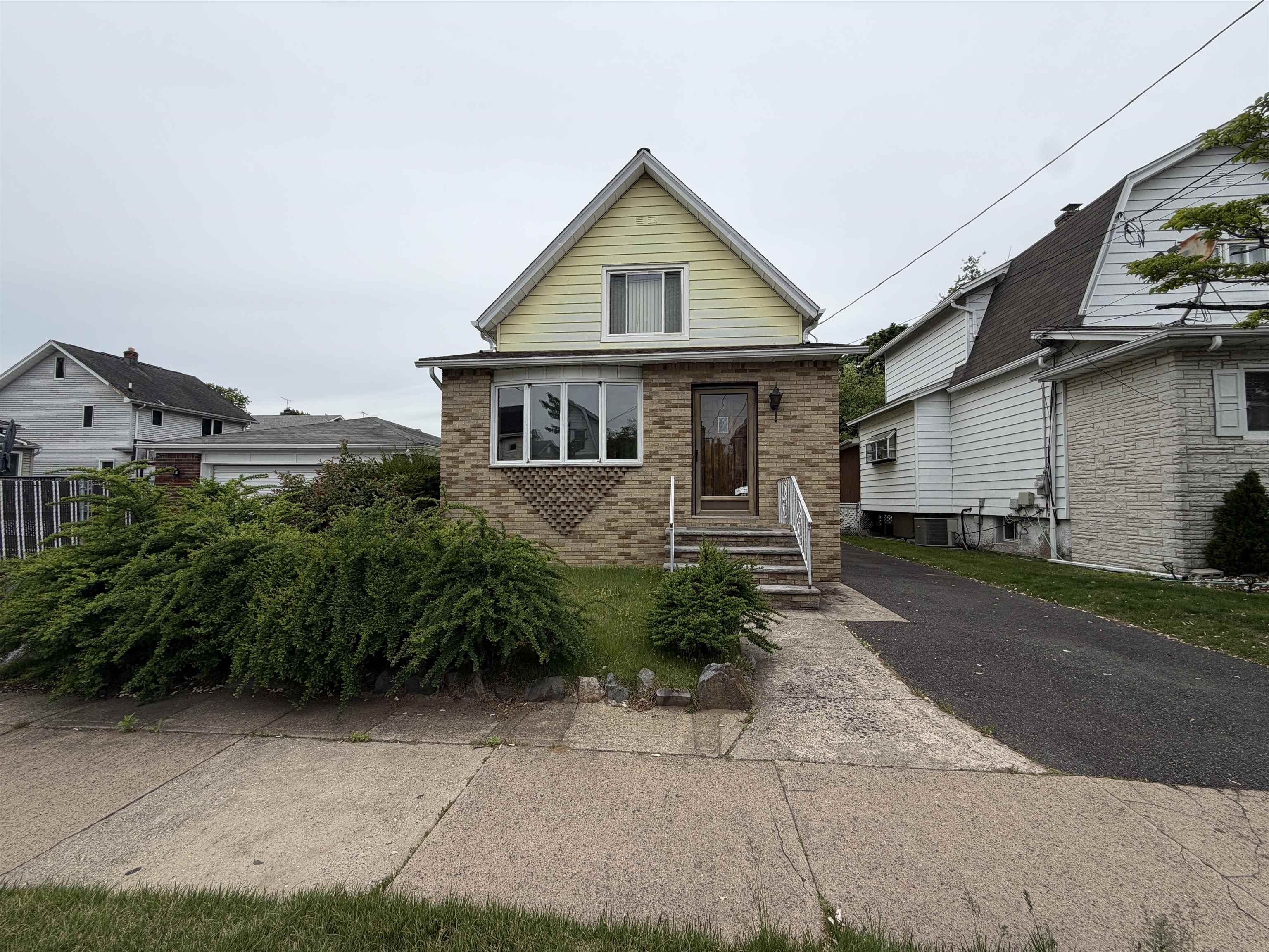 337 Willow Avenue Lyndhurst NJ 07071