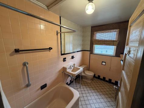 337 Willow Avenue Lyndhurst NJ 07071