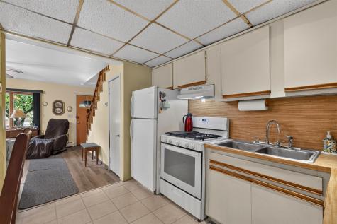83 Zabriskie Avenue Bayonne NJ 07002