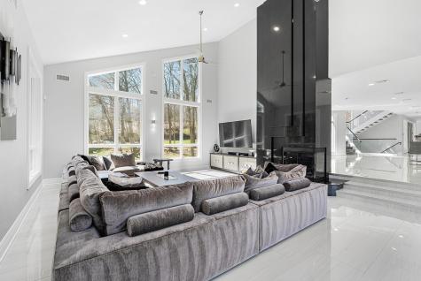 817 Shore Drive Kinnelon Borough NJ 07405