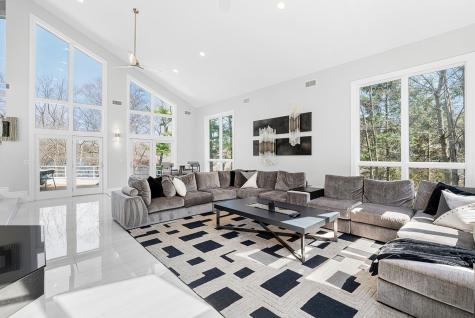 817 Shore Drive Kinnelon Borough NJ 07405