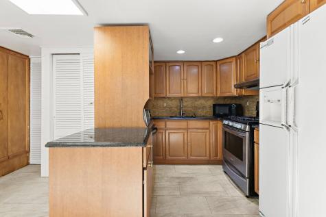69 Columbia Avenue Jersey City NJ 07306
