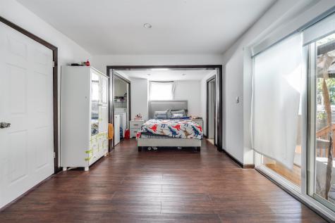 6709 Bergenwood Avenue North Bergen NJ 07047