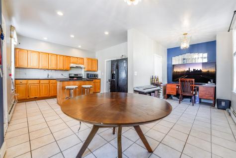 6709 Bergenwood Avenue North Bergen NJ 07047