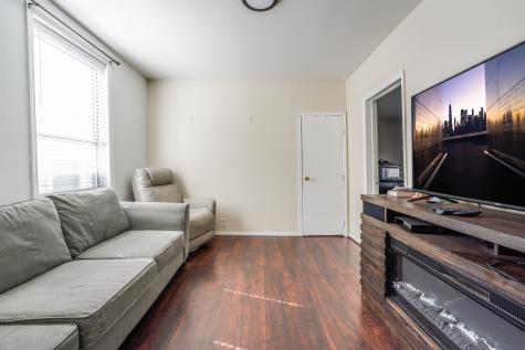 6709 Bergenwood Avenue North Bergen NJ 07047