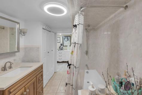 4319 Durham Avenue North Bergen NJ 07047