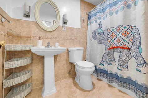 4319 Durham Avenue North Bergen NJ 07047