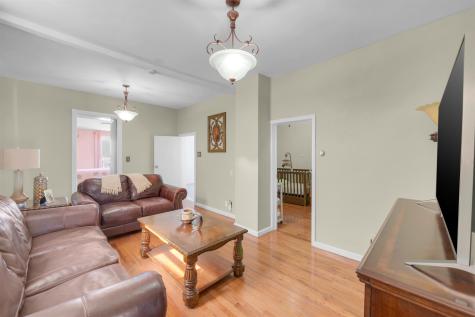 4319 Durham Avenue North Bergen NJ 07047