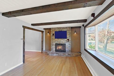 54 Mapledale Avenue Roxbury Township NJ 07876-1647