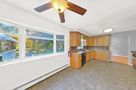 54 Mapledale Avenue Roxbury Township NJ 07876-1647