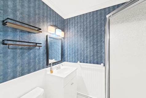 54 Mapledale Avenue Roxbury Township NJ 07876-1647