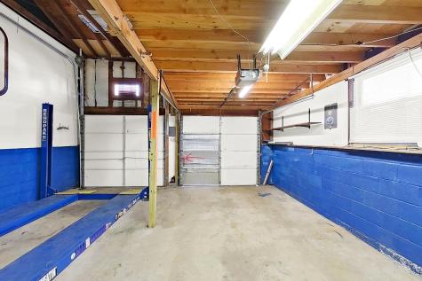54 Mapledale Avenue Roxbury Township NJ 07876-1647