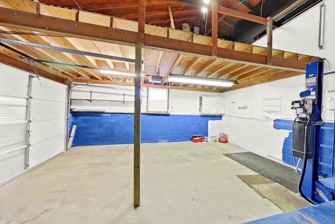 54 Mapledale Avenue Roxbury Township NJ 07876-1647