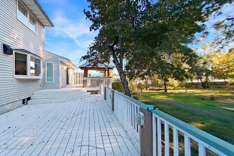 54 Mapledale Avenue Roxbury Township NJ 07876-1647