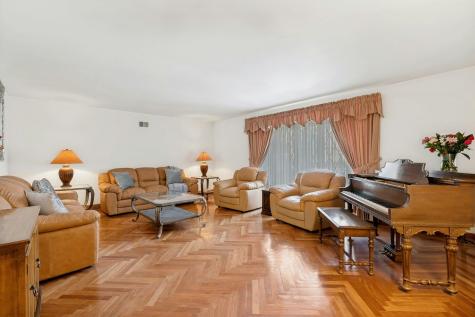 46 Avenue B Bayonne NJ 07002