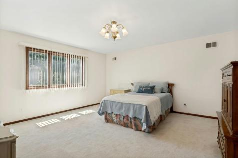 46 Avenue B Bayonne NJ 07002