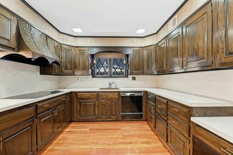 46 Avenue B Bayonne NJ 07002