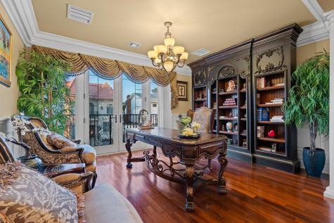 32 Benmore Terrace Bayonne NJ 07002