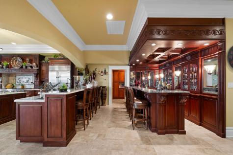 32 Benmore Terrace Bayonne NJ 07002