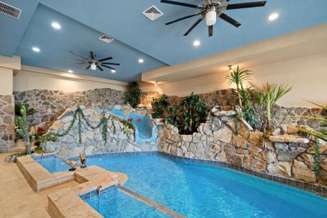 32 Benmore Terrace Bayonne NJ 07002