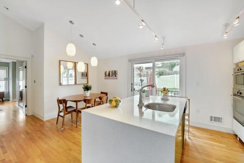1618 80th Street North Bergen NJ 07047