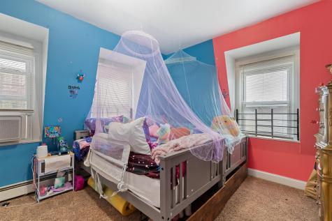 6022 Newkirk Avenue North Bergen NJ 07047